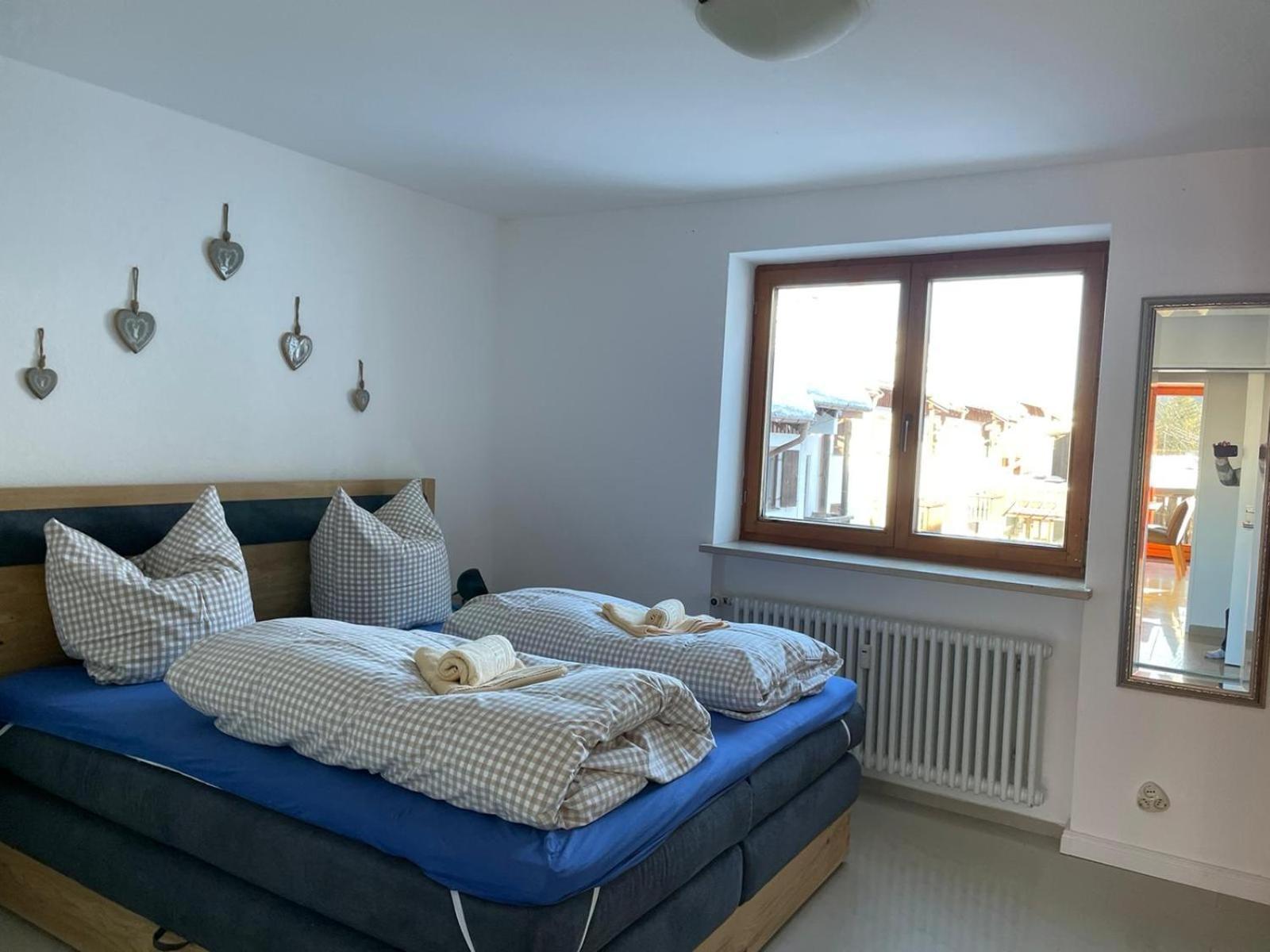 Ferienwohnung Oberallgaeu Ferienpark Mit Schwimmbad Мисен-Вилхамс Стая снимка